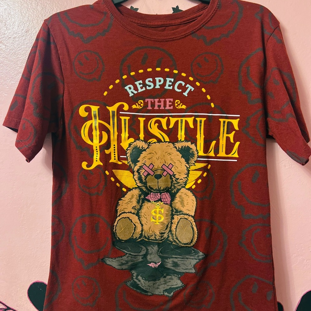 Boys graphic tshirt - size L